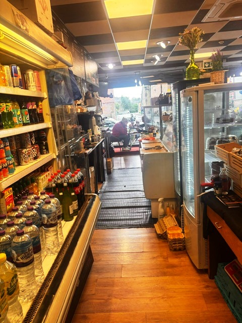 Immaculate Sandwich Bar in Buckinghamshire For Sale