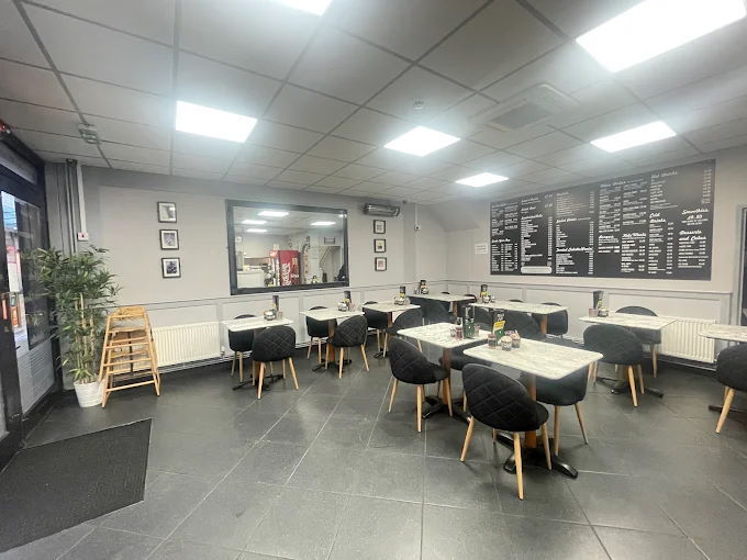 Old Established Cafe in Kent For Sale