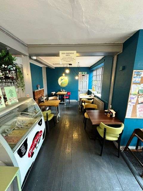 Cafe, Fast Food Restaurant and Restaurant in Bedfordshire For Sale for Sale