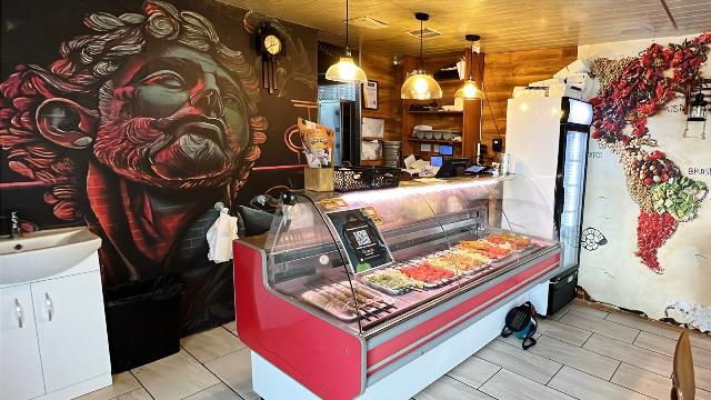Lucrative Fast Food Restaurant in Middlesex For Sale for Sale