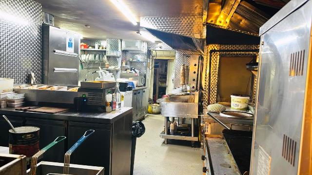 Lucrative Fast Food Restaurant in Middlesex For Sale for Sale