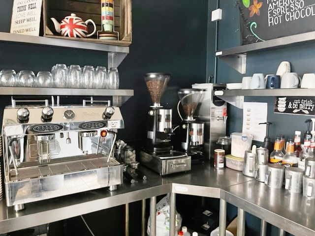 Attractive Coffee Shop in Buckinghamshire For Sale