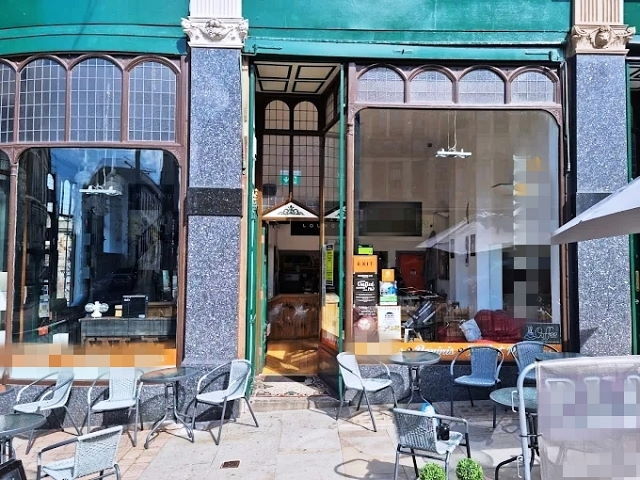 Buy a Well Situated Bar in South Yorkshire For Sale