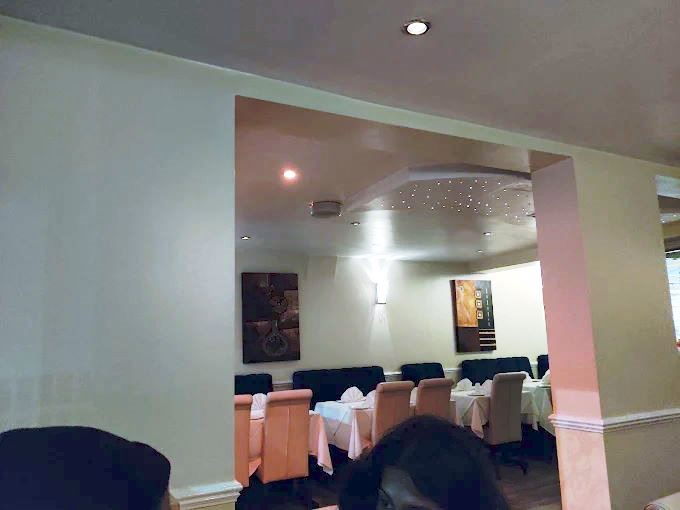 Licensed Indian Restaurant in Hertfordshire For Sale