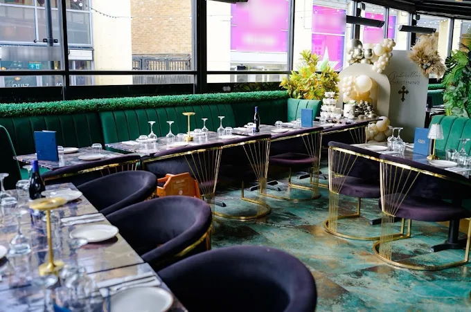 Substantial Restaurant in Middlesex For Sale for Sale