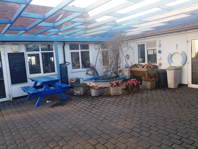 Licensed Cafe Restaurant in Hampshire For Sale for Sale