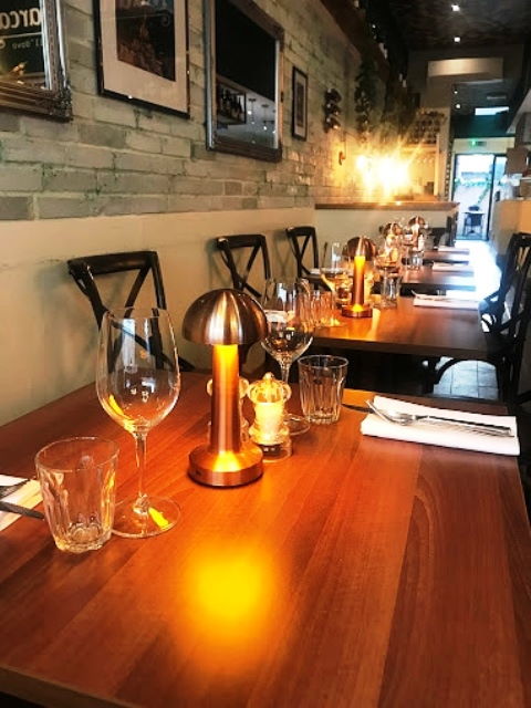 Buy a Licensed Italian Restaurant in West London For Sale