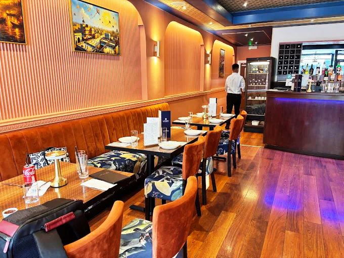 Licensed Indian Restaurant in Middlesex For Sale