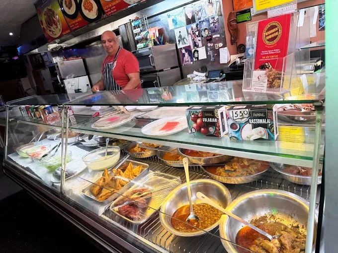 Long Leasehold Indian Restaurant in North London