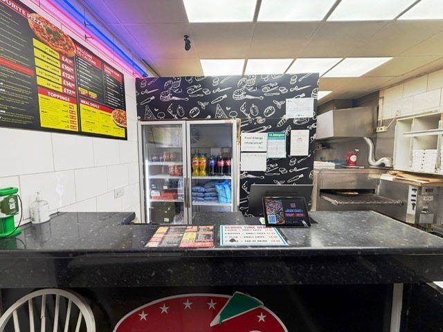 Pizza Takeaway in South London For Sale