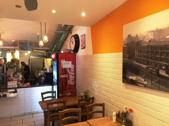 Cafe Restaurant in Islington For Sale