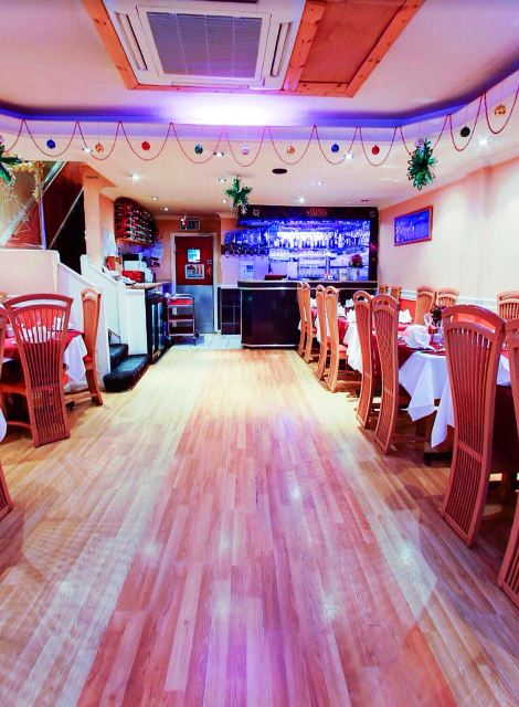 Halal Indian Restaurant & Takeaway in Gatwick For Sale for Sale