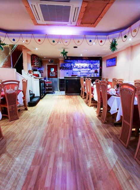 Halal Indian Restaurant & Takeaway in Gatwick For Sale for Sale