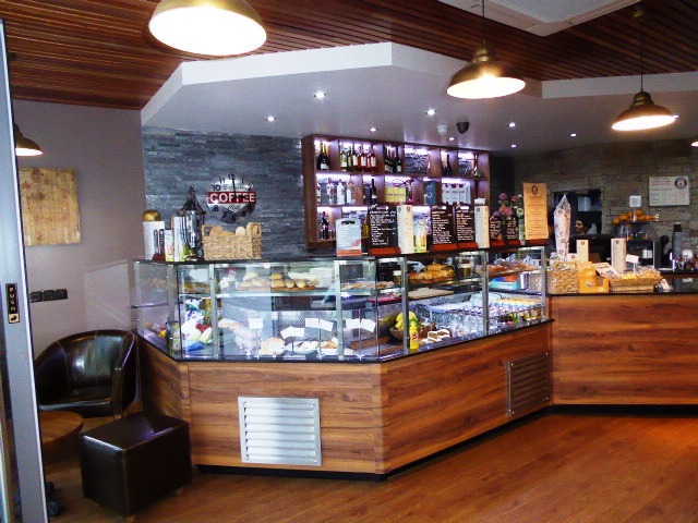 Attractive Licensed Coffee Shop in Croydon For Sale