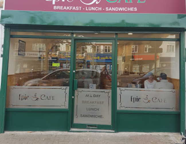 Virtually Freehold Cafe in Hertfordshire For Sale