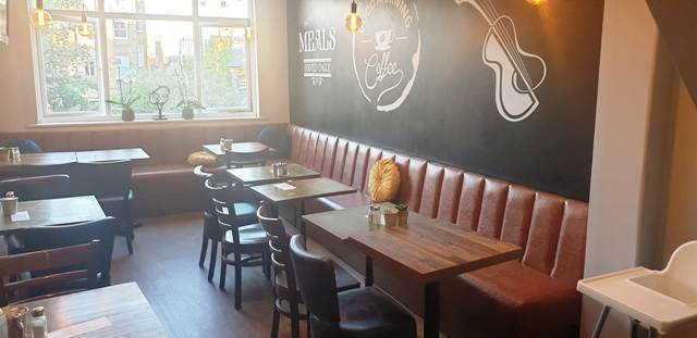 Sell a Licensed Cafe Bistro in West London For Sale