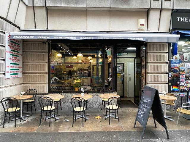 Attractive Coffee Shop in Central London For Sale
