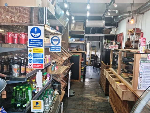 Modern Décor Cafe in Canonbury For Sale